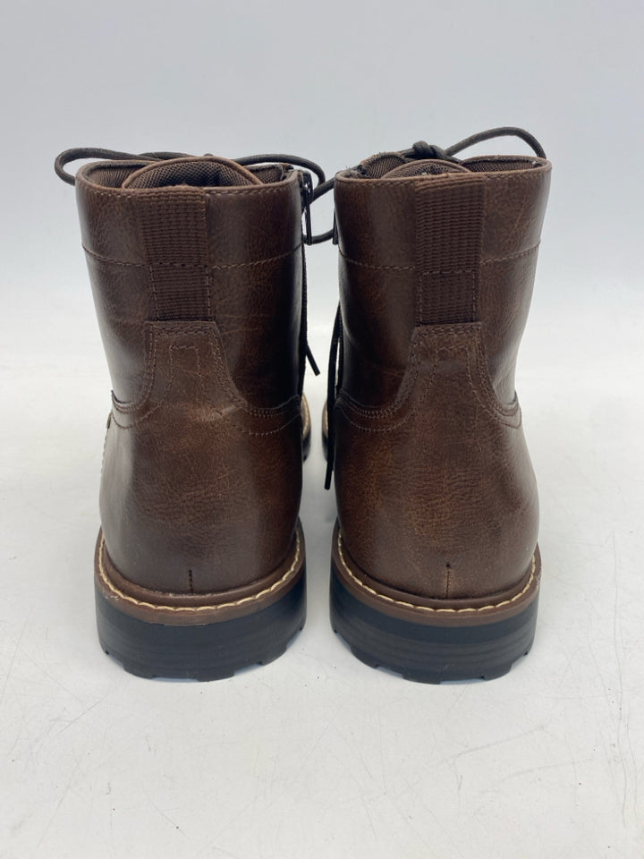 NWT Sonoma Size 11.5 Brown Lace-Up Men&