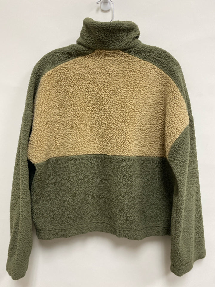 Columbia Size M Olive Green Beige Fleece Ladies Pullover
