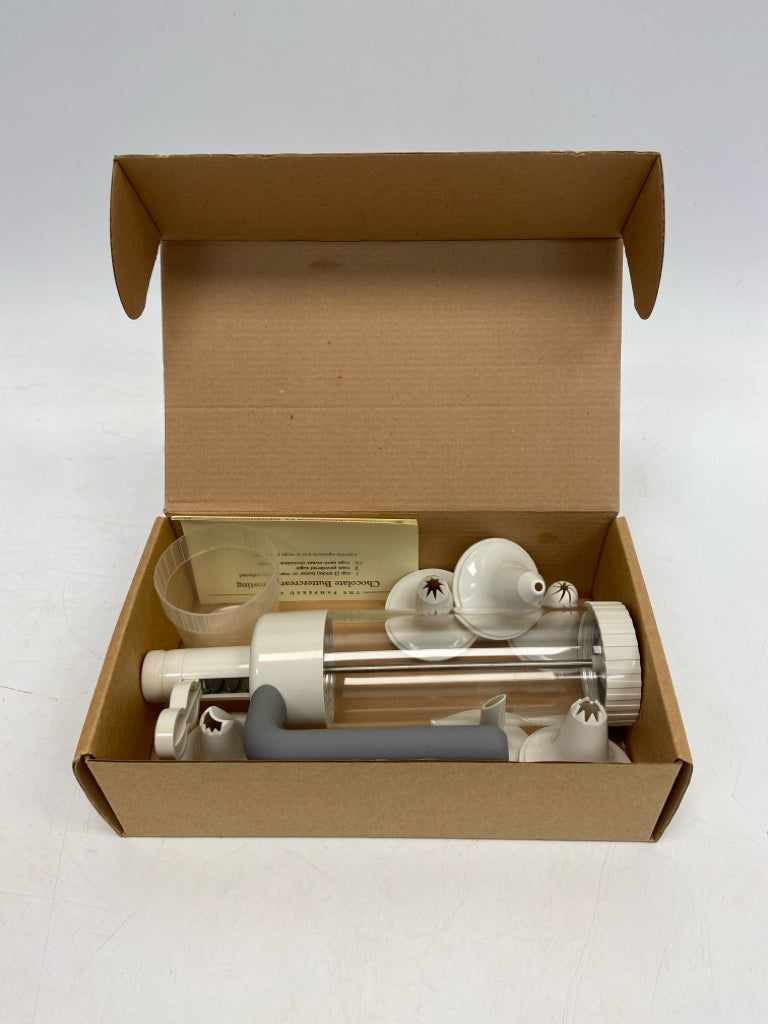 Pampered Chef White Misc. Kitchen
