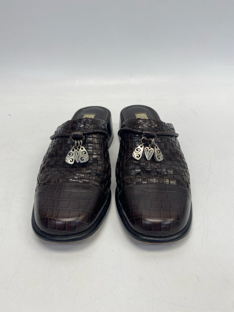 Brighton  Size 9 Dark Brown Woven Heels