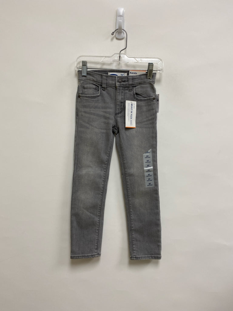 NWT Old Navy SIZE 5T Gray Boy&