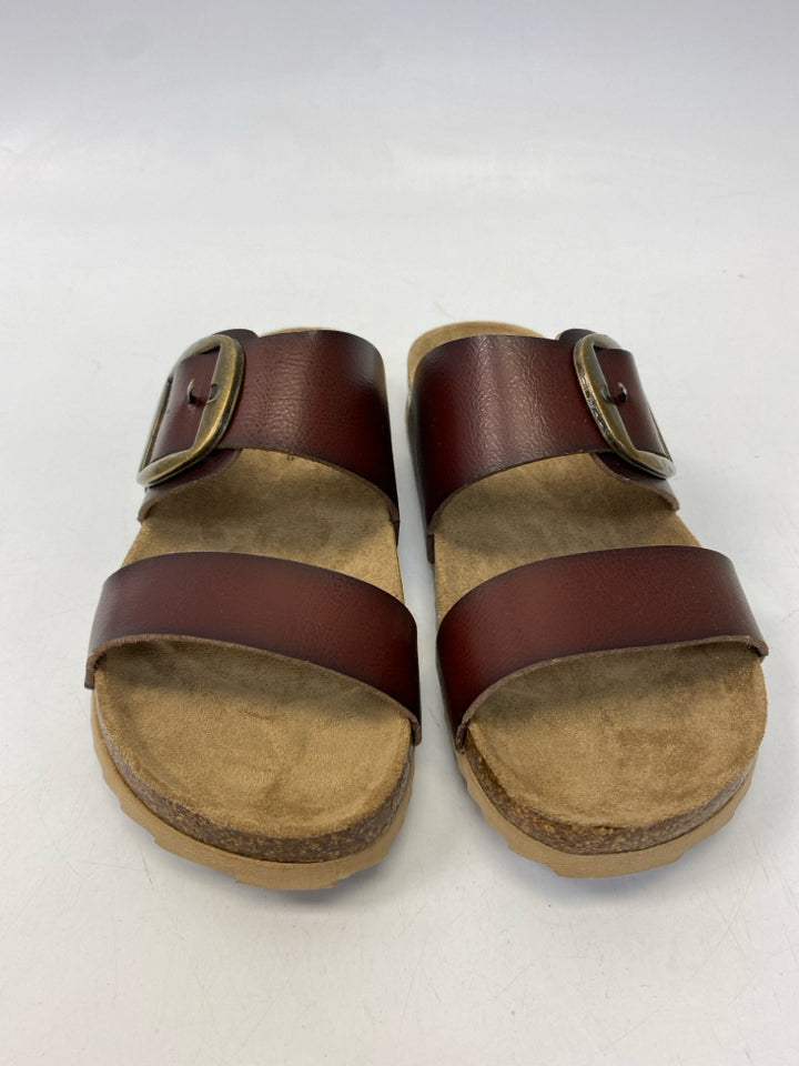 Bjorndal US Shoe Size 8 Brown Buckle(s) Sandals