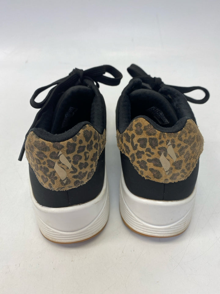 Skechers US Shoe Size 8 Black Lace-up Sneakers