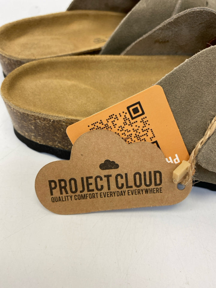 NWT Project Cloud Size 9 Tan Buckle Suede Men&