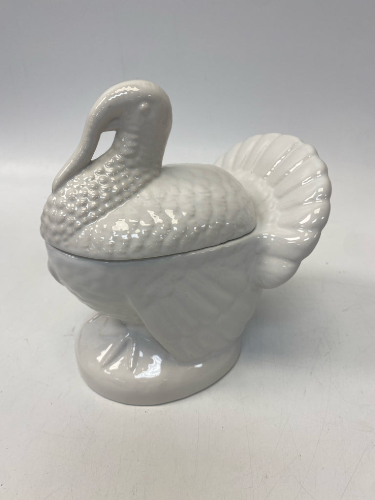 White Ceramic Thanksgiving