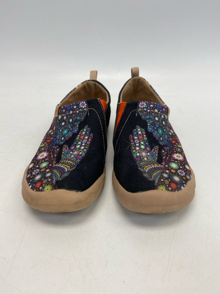 Size 7.5 Black Multi-Color Floral Sneakers