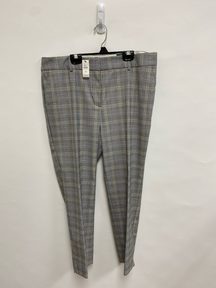 NWT Talbots Size 14P Black White/Tan Houndstooth Petite Pants