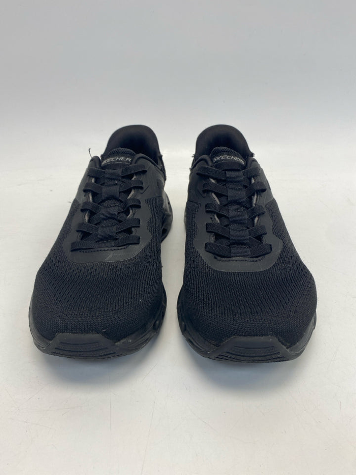 Skechers Size 9 Black Men&