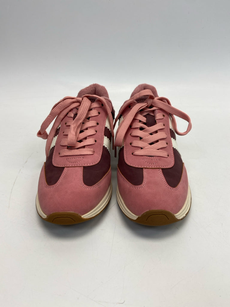NWOT Dolce Vita  Size 9 Pink Lace-up Sneakers