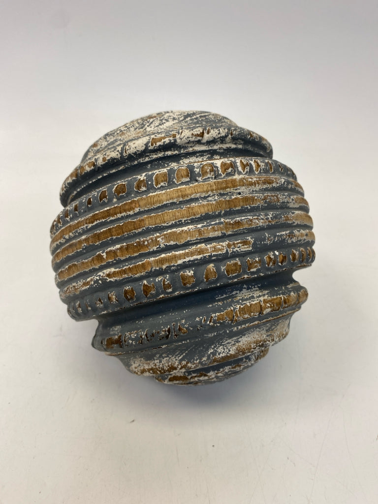 Gray Distressed Wood Figurine