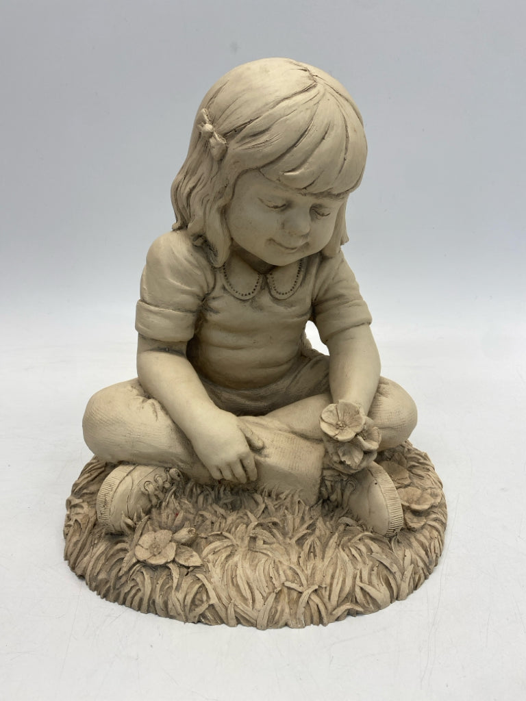 Cream Sculpture