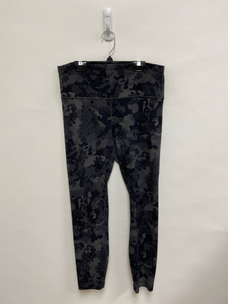 Lululemon Size 12 Gray Camouflage Athletic Leggings