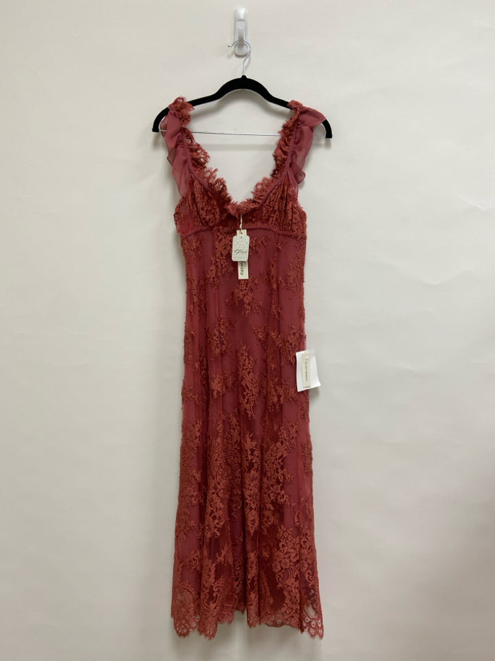 NWT For Love &amp; Lemons Size S Mauve Floral Sleeveless Lace Ladies Dress