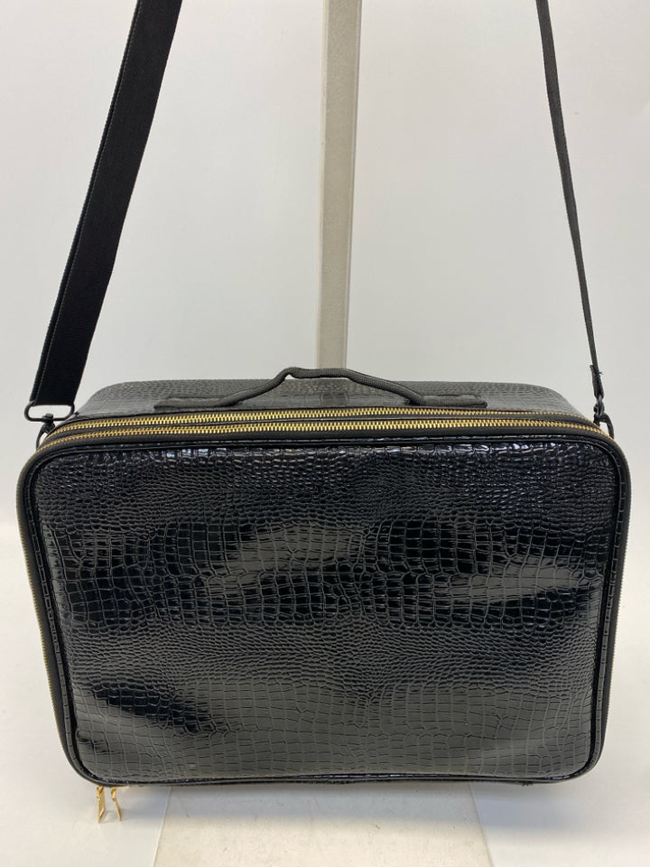 Black Embossed Make-up Bag
