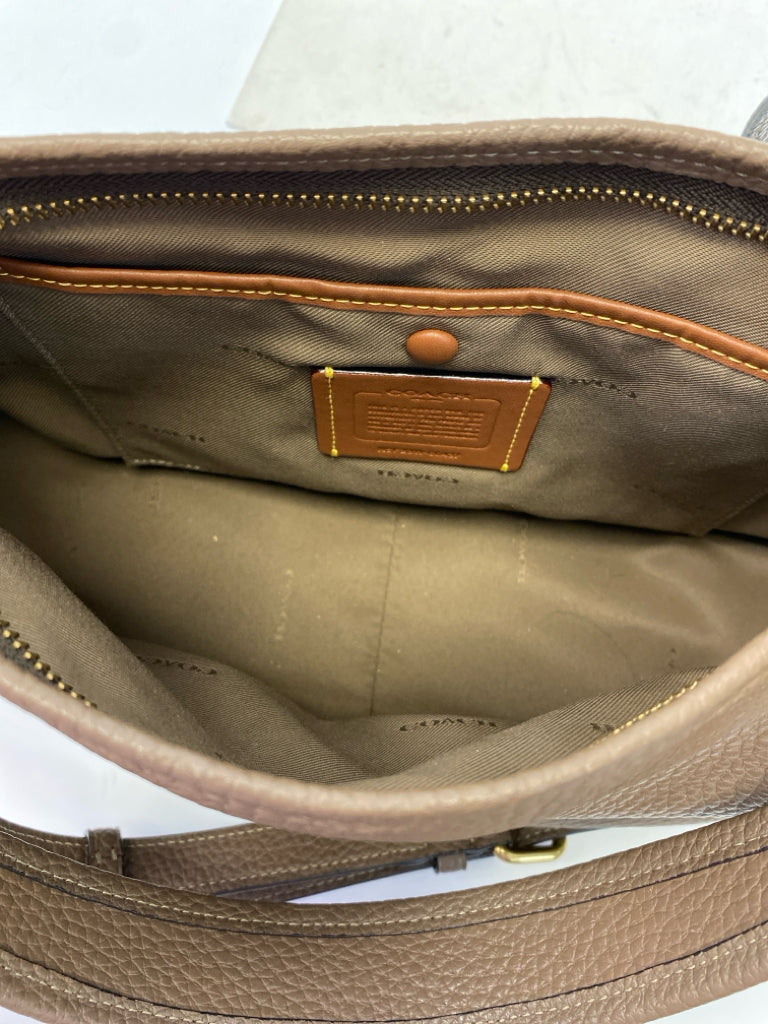 Coach Cary Small Convertible Bag CC437
