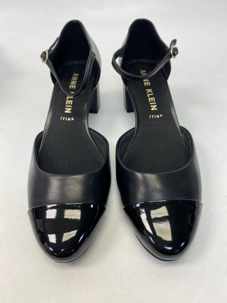 Anne Klein US Shoe Size 8.5 Black Heels