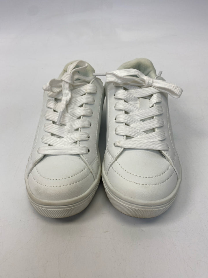 THEREABOUTS SIZE 13 White Lace-Up Girl&