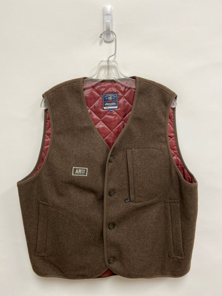 Size XL Brown Button Up Wool Men&