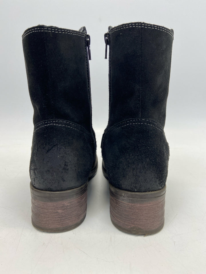Taos EU Shoe Size 39 Black Side Zipper Boots