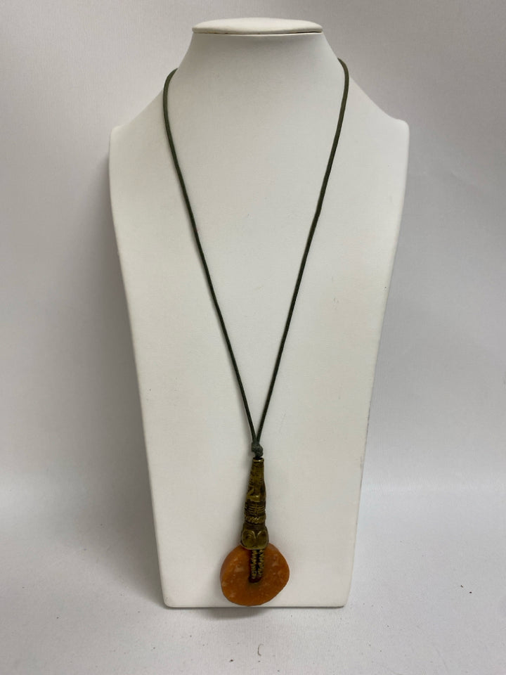 Gold Color Orange/Green Stones Necklace