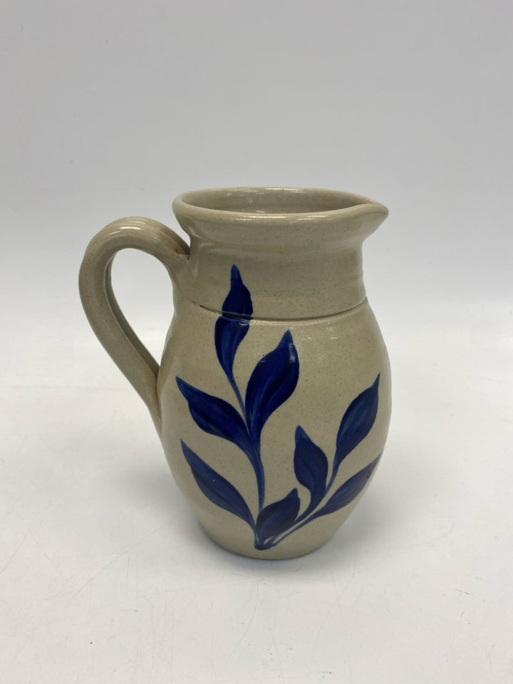 Williamsburg Cream Blue Leaves Pottery Pottery