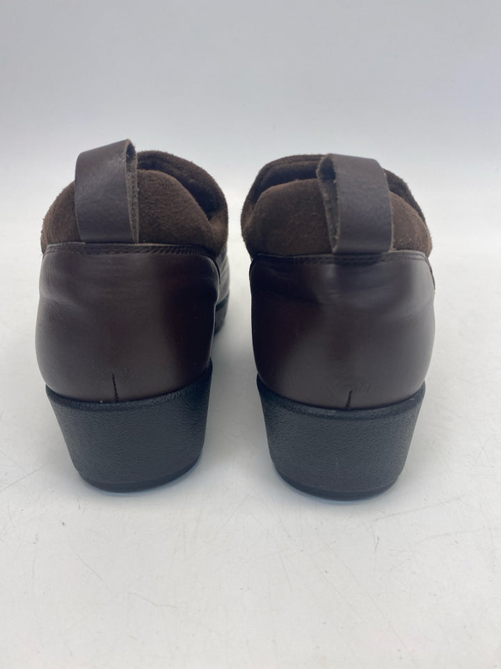 EU Shoe Size 37 Brown Flats