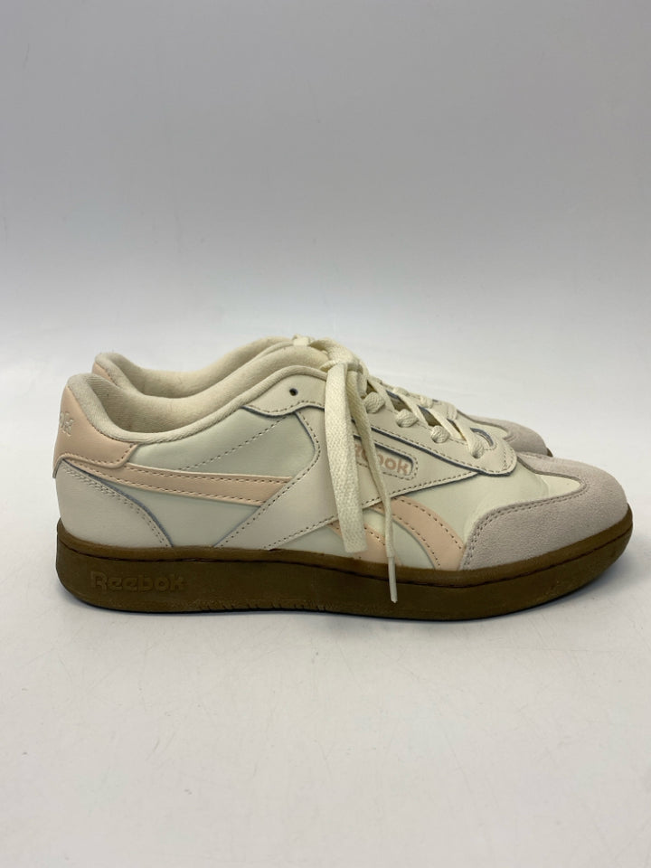 Reebok  Size 8 Cream Peach Lace-up Sneakers