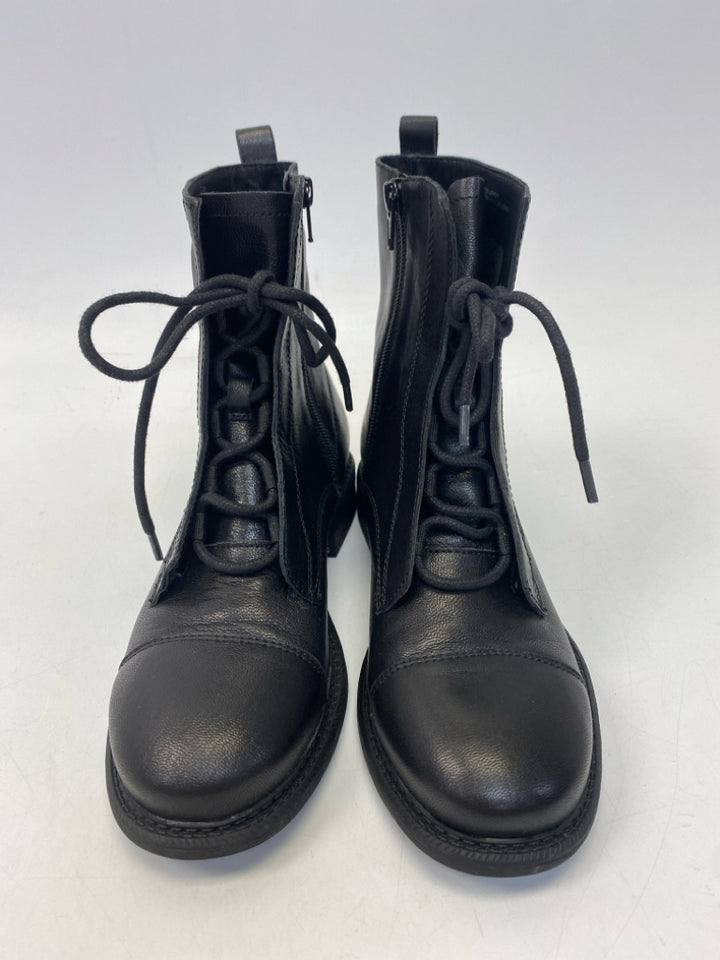 US Shoe Size 7.5 Black Side Zipper Boots