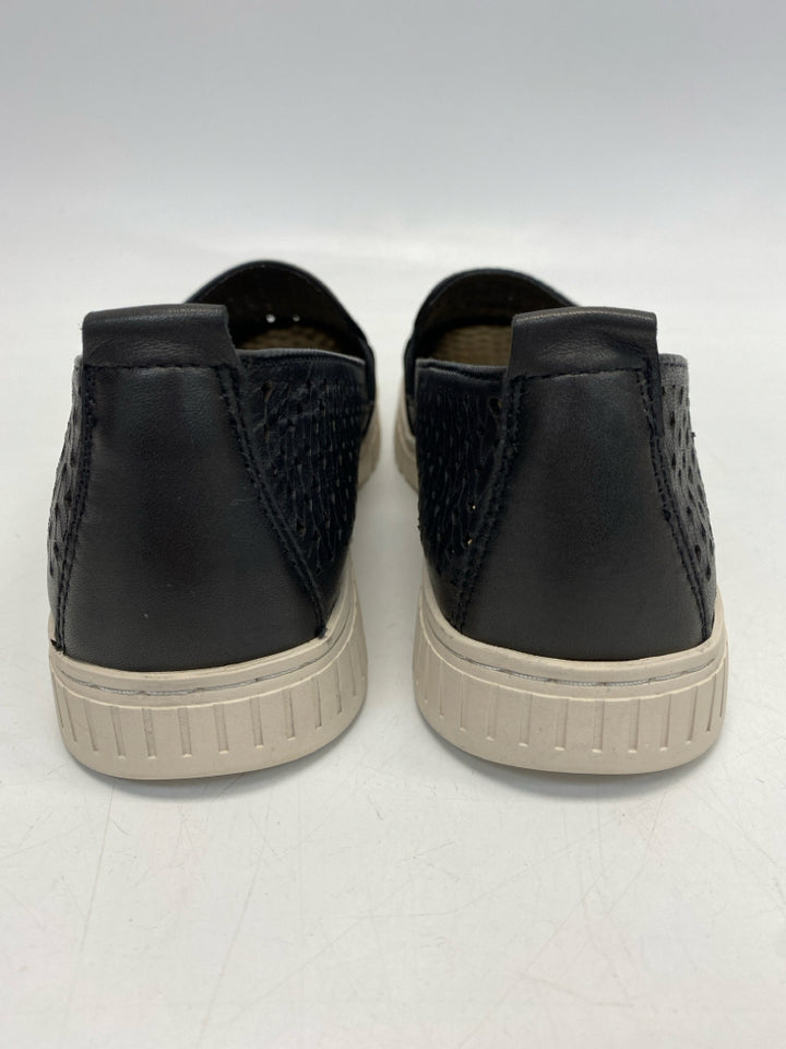 Bella Vita  Size 9N Black Perforated Sneakers  **NARROW**