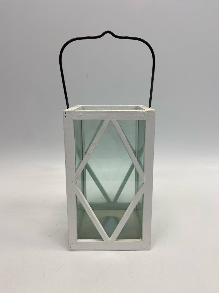 White Clear Wood/Glass Lantern