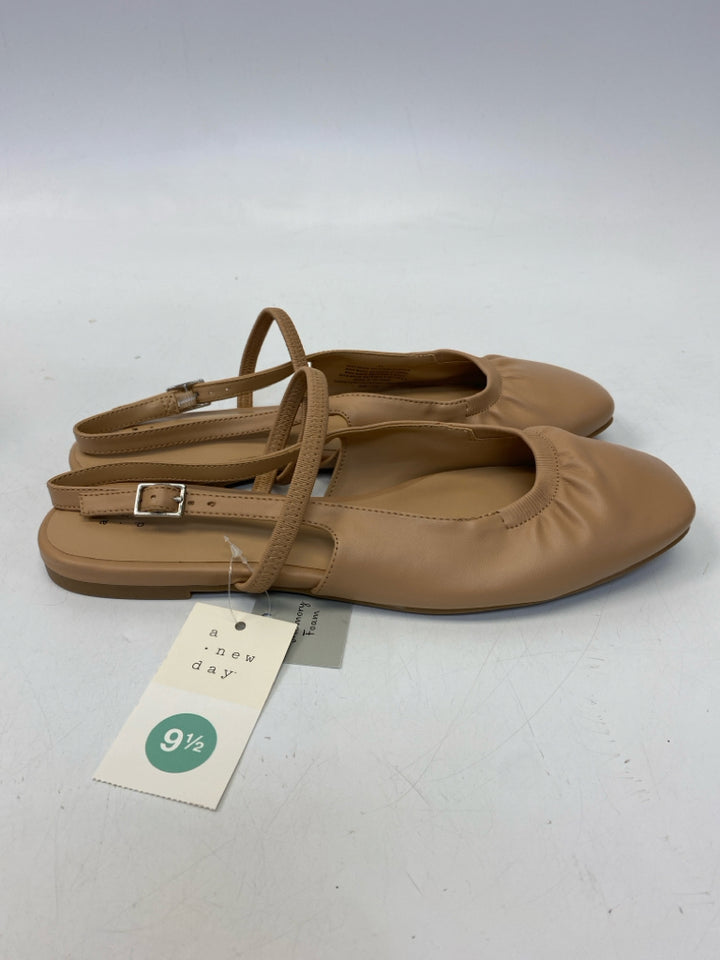 NWT a new day US Shoe Size 9.5 Brown Flats