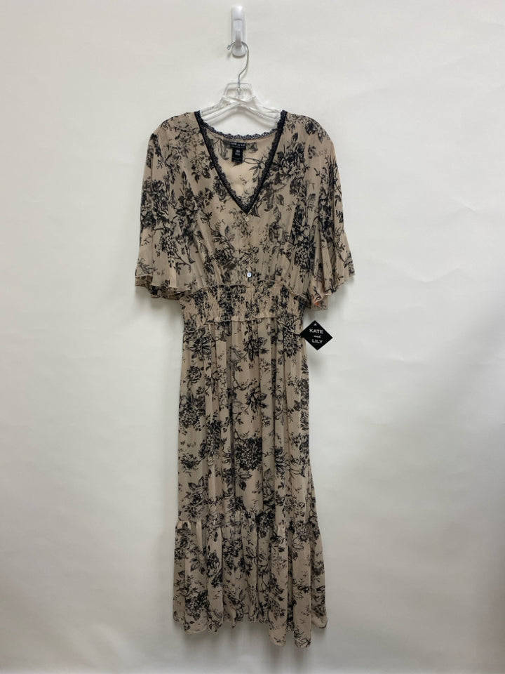 NWT  SIZE  18W Beige/Blk Flowers Maxi Sheer Plus Size Dress