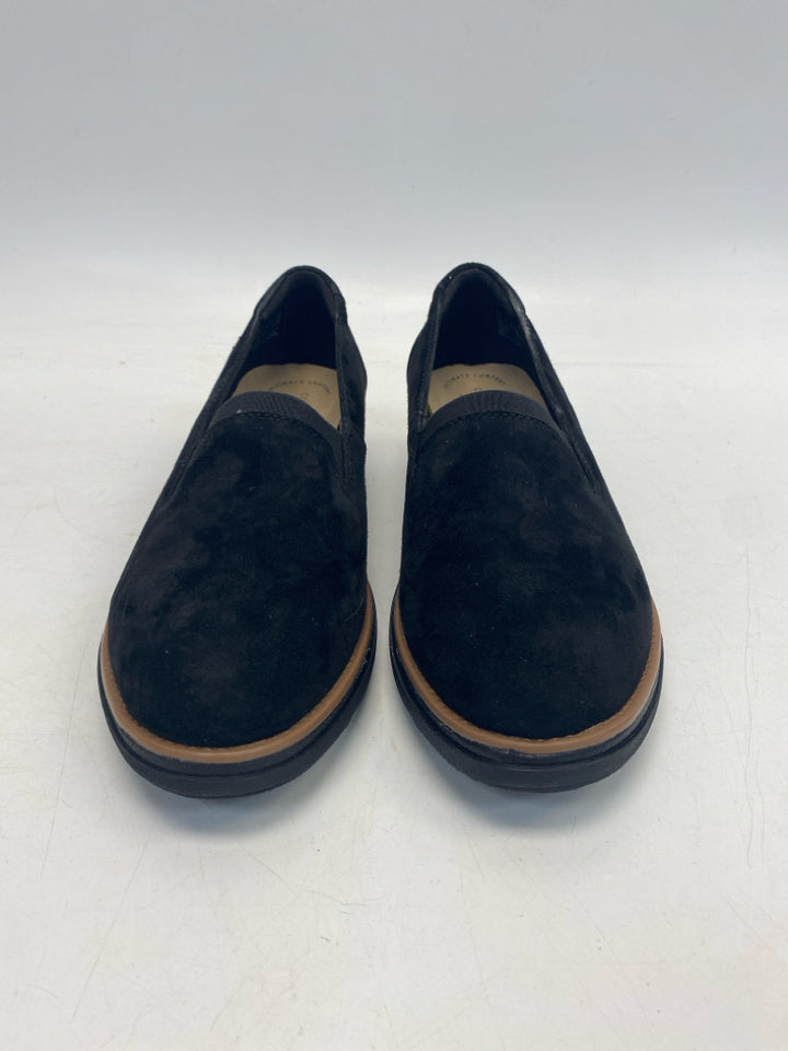 NWT Clarks US Shoe Size 8.5 Black Suede Flats