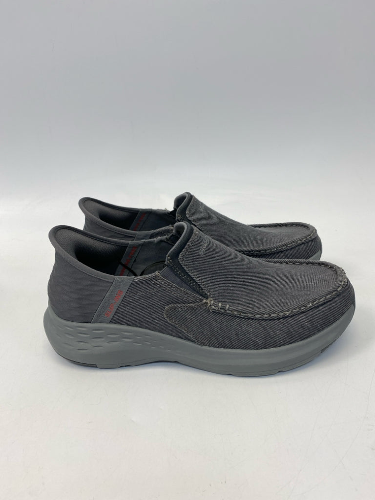 Skechers Size 9 Gray Men&