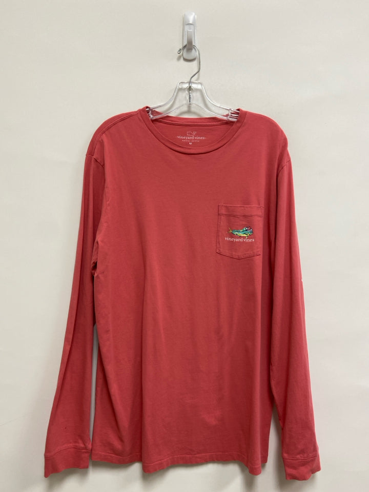 Vineyard Vines Size M Pink Fish Hooded Men&