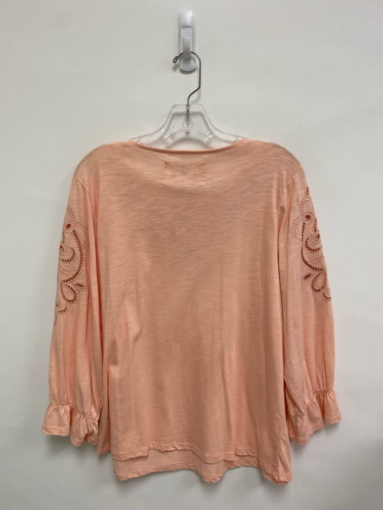 NWT Cupio Size XL Peach Cut-Out Ladies Top