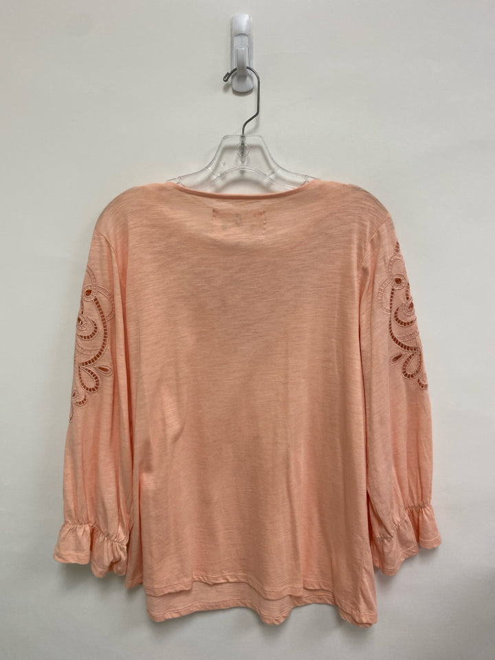NWT Cupio Size XL Peach Cut-Out Ladies Top