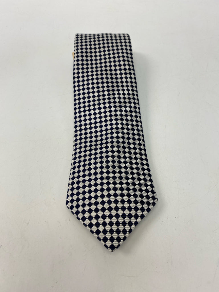 Charles Tyrwhitt Silver Navy Diamond Print Men&