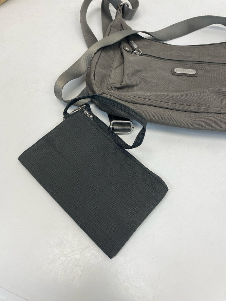 Baggallini Gray Crossbody