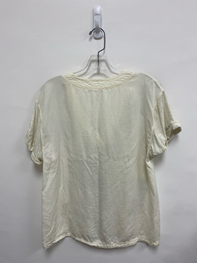 Daily PRACTICE Size XS White/Black Floral V Neck Ladies Top