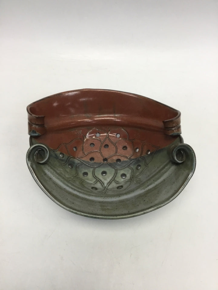 Green Brown Pottery