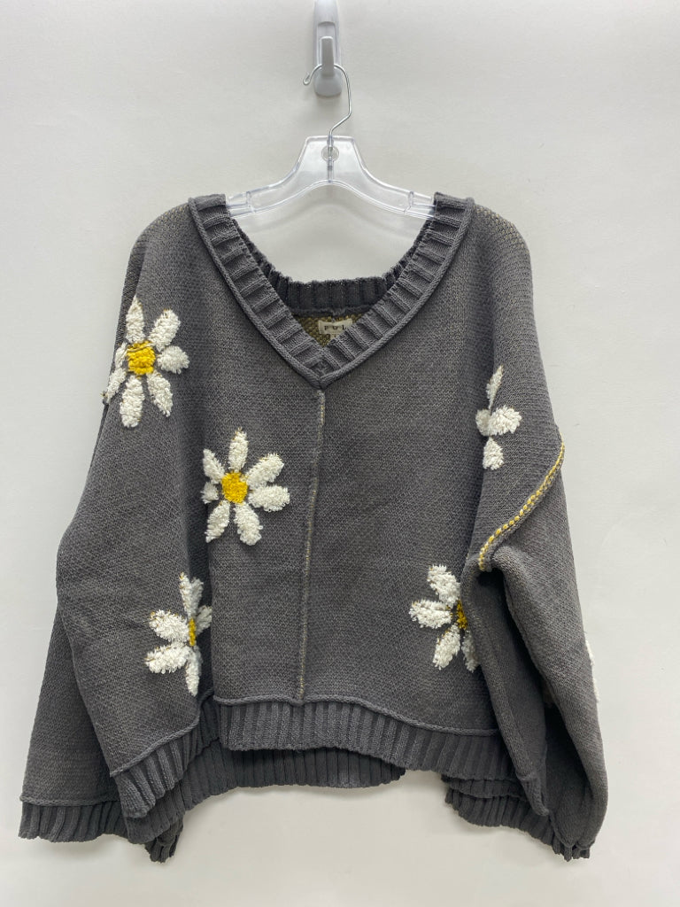 NWT POL Size L Dark Gray White/Yellow Cropped Ladies Sweater