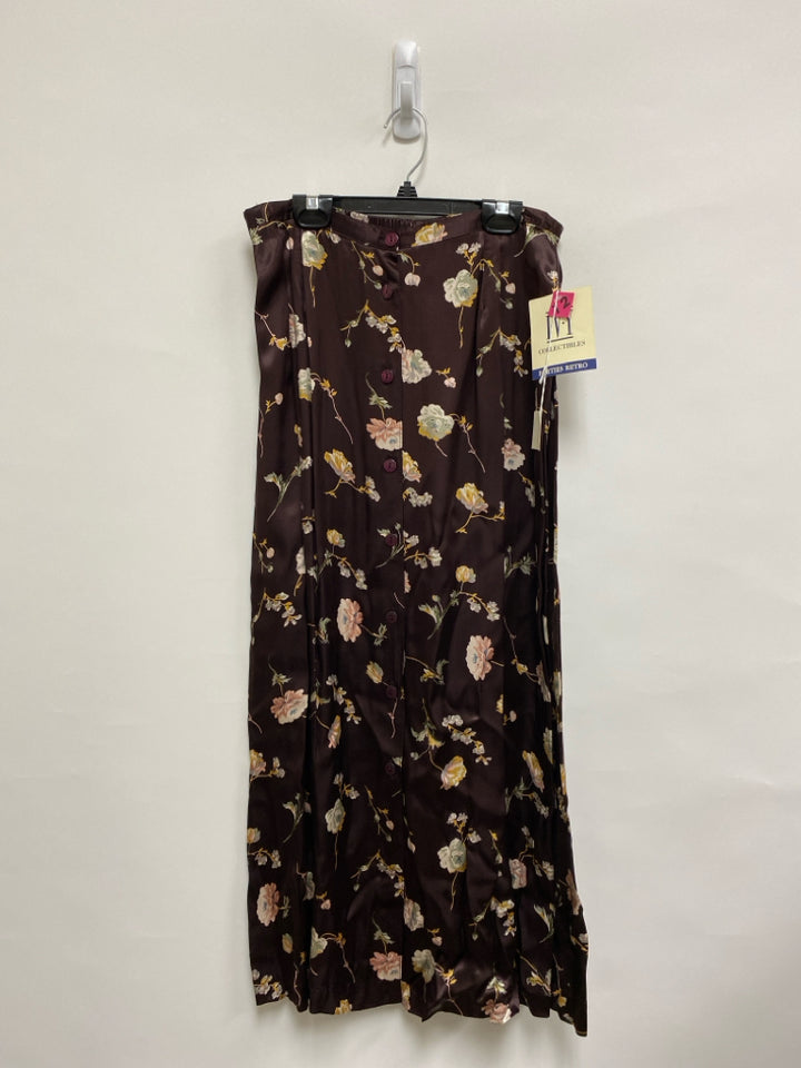 NWT Size 12 Dark Brown Floral Ladies Skirt