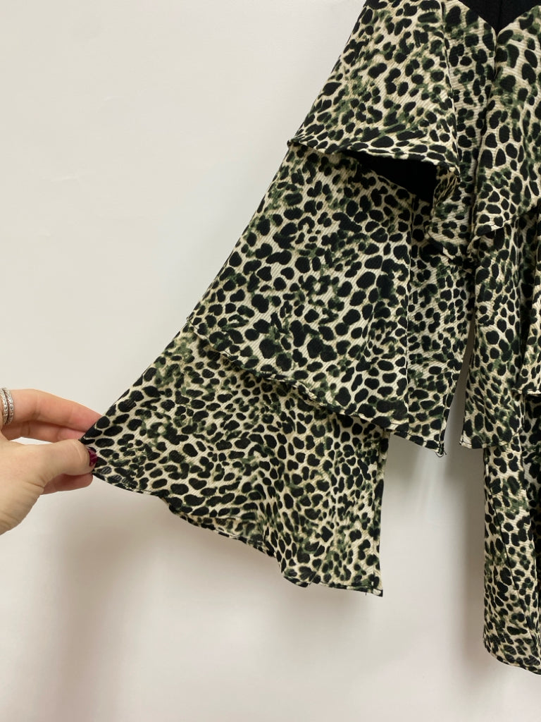 NWT Size M Black Tan/Green Animal Print Tiered Mesh Ladies Top