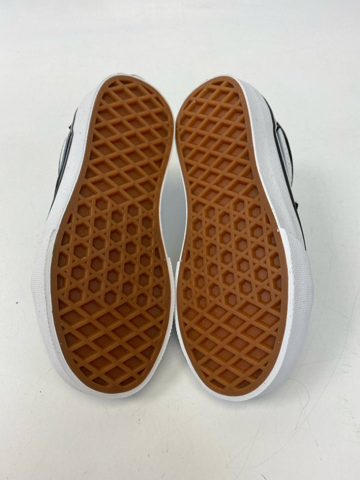 NWOT Vans SIZE 11 Black White Boy&