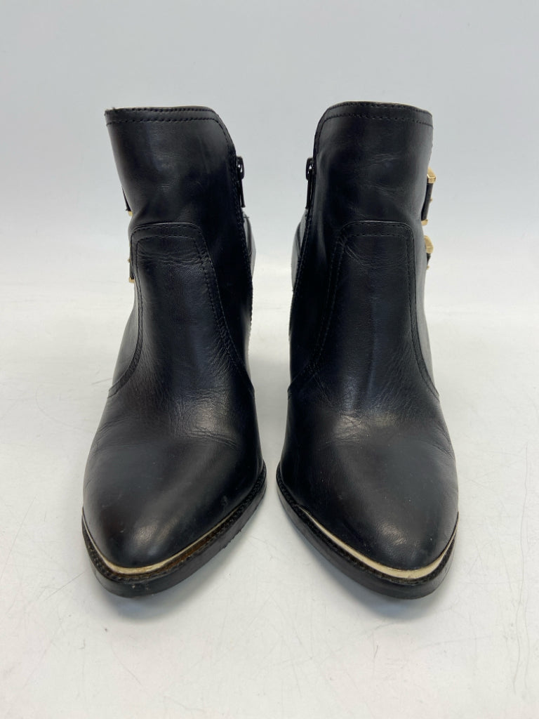 Gianni Bini US Shoe Size 9.5 Black Side Zipper Boots