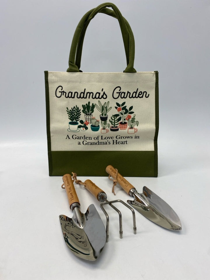 Cream Green Words Misc. Outdoor