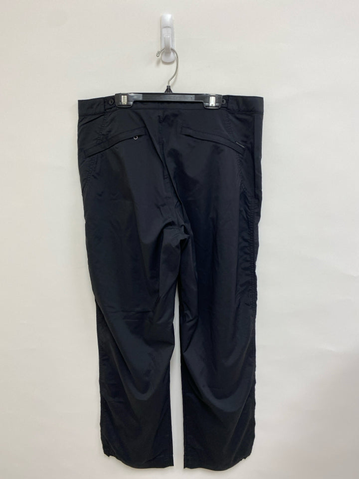 Royal Robbins Size 14S Black Athletic Pants