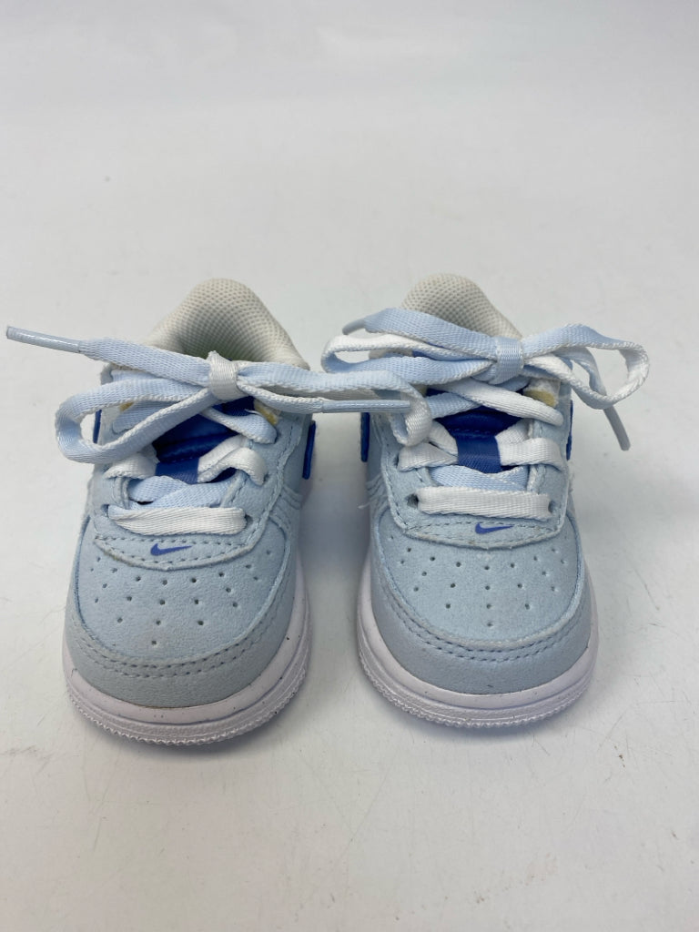 Nike SIZE 2 Pale Blue Periwinkle Lace-Up Girl&