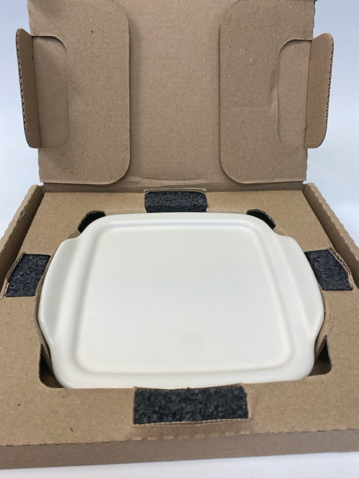 NEW/BOX Pampered Chef White Stone Serving Piece